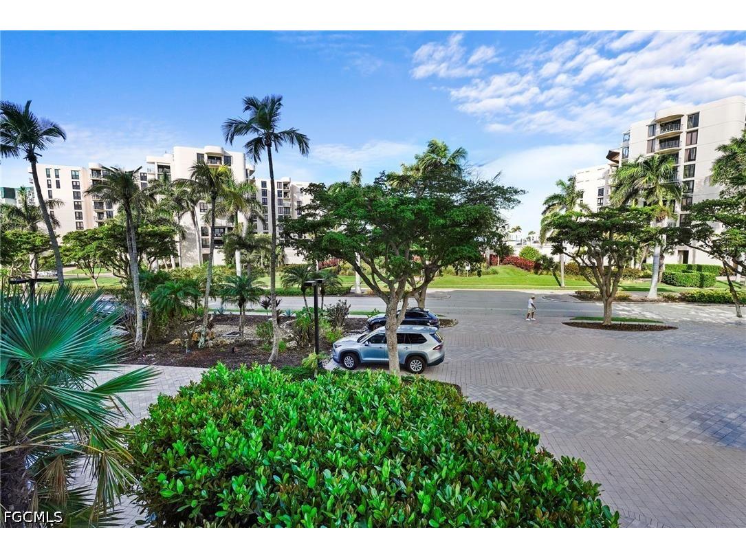 3100 Gulf Shore Boulevard N #104 Naples FL 34103 2026013982 image38