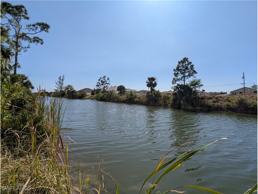 3100 NE 1st Place Cape Coral FL 33909 225029001 image1