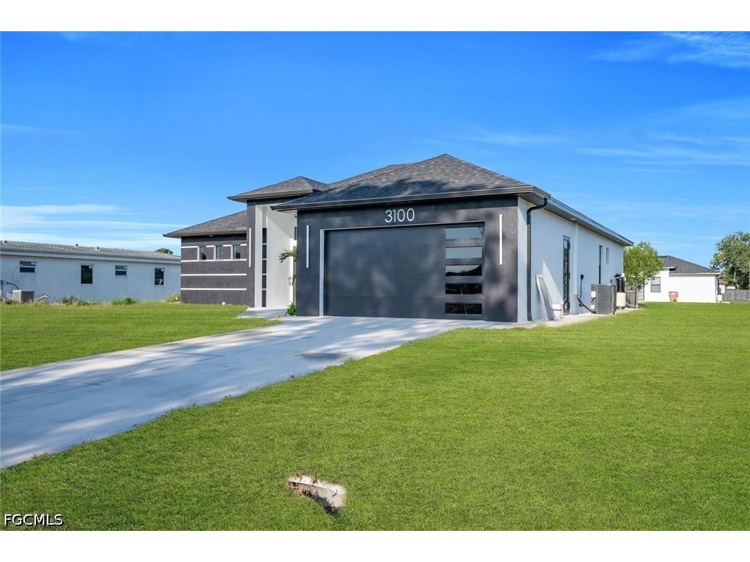 3100 Sally Avenue S Lehigh Acres FL 33976 2026019212 image2