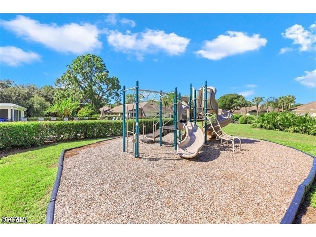 3100 Seasons Way #108 Estero FL 33928 2026019697 image36