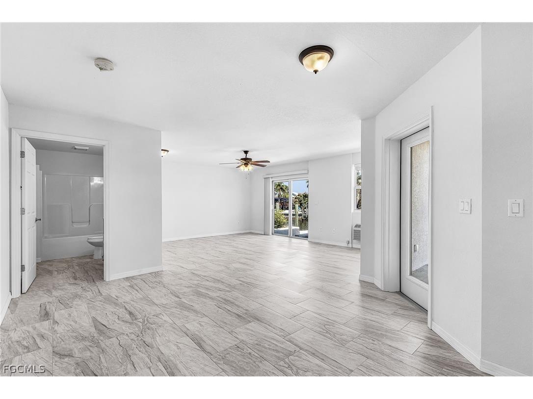 3100 Stringfellow Road #4 Saint James City FL 33956 2026013886 image11