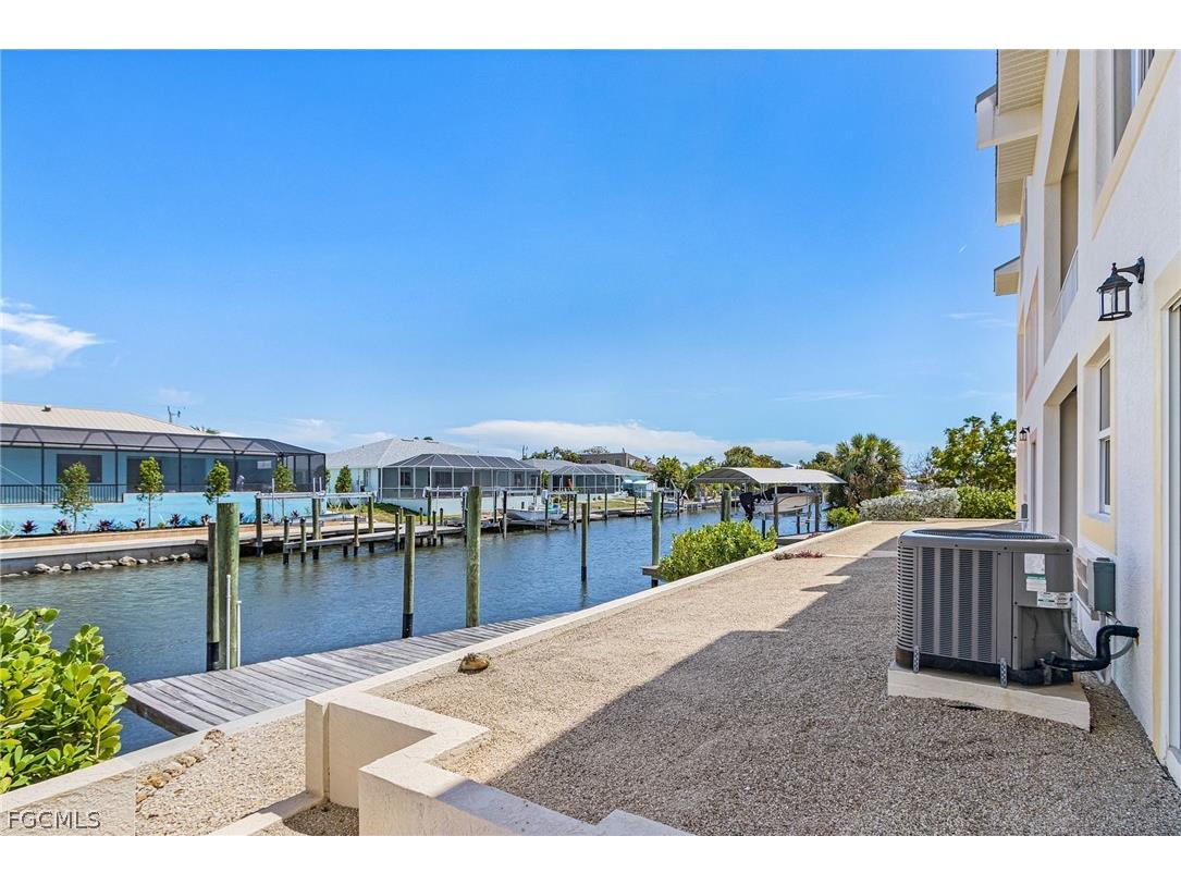 3100 Stringfellow Road #4 Saint James City FL 33956 2026013886 image16