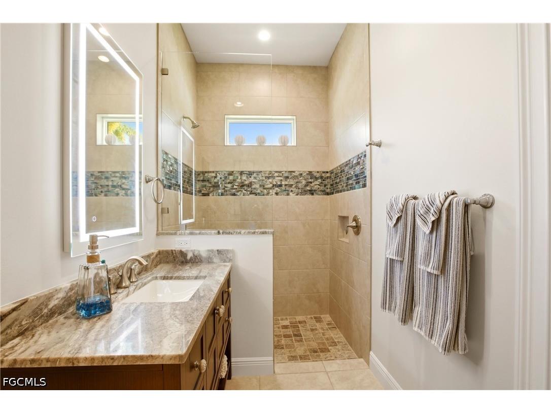 3100 Surfside Boulevard Cape Coral FL 33914 2026019678 image32