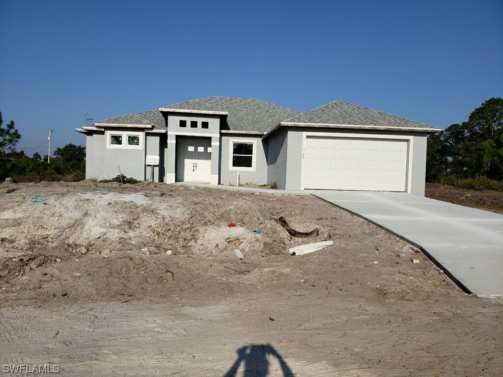 3100 Vilma Avenue S Lehigh Acres FL 33976 223025590 image1