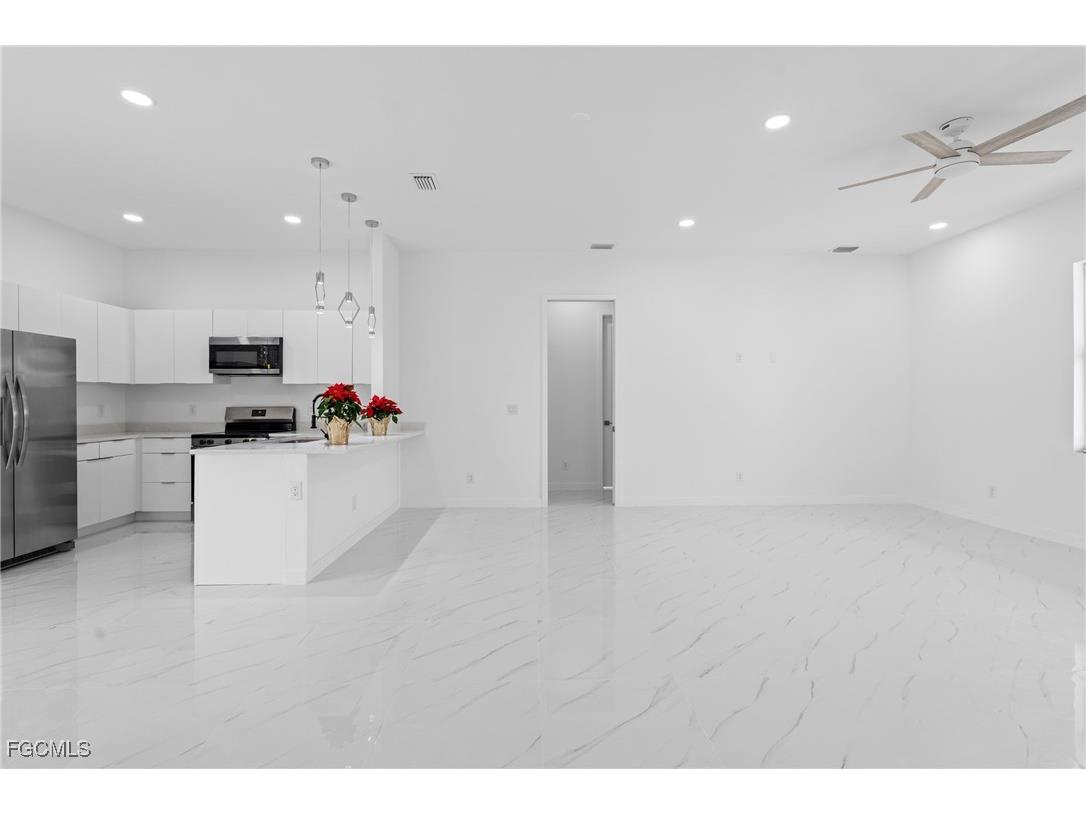 3101 Inez Avenue S Lehigh Acres FL 33976 2025023134 image10