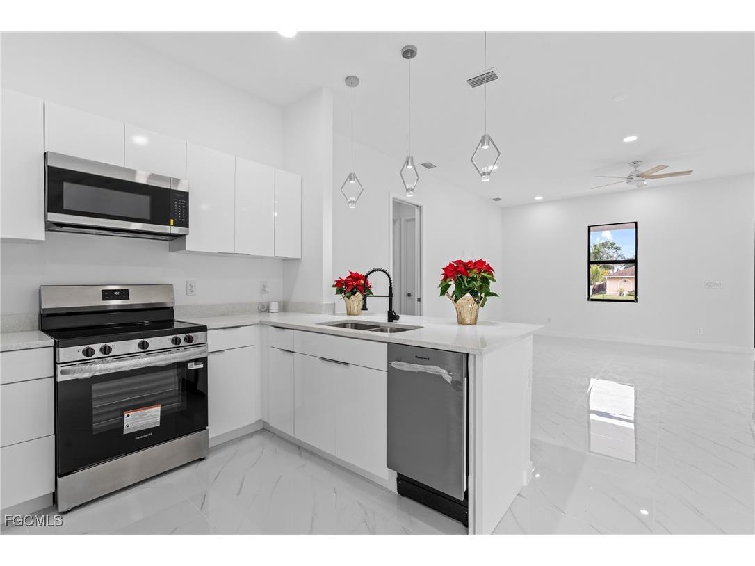 3101 Inez Avenue S Lehigh Acres FL 33976 2025023134 image14