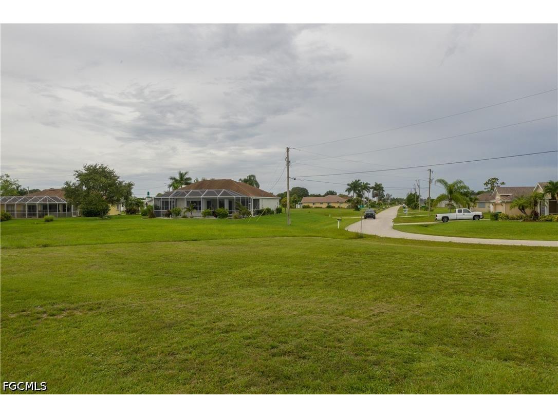 3101 NW 17th Lane Cape Coral FL 33993 2026016701 image8