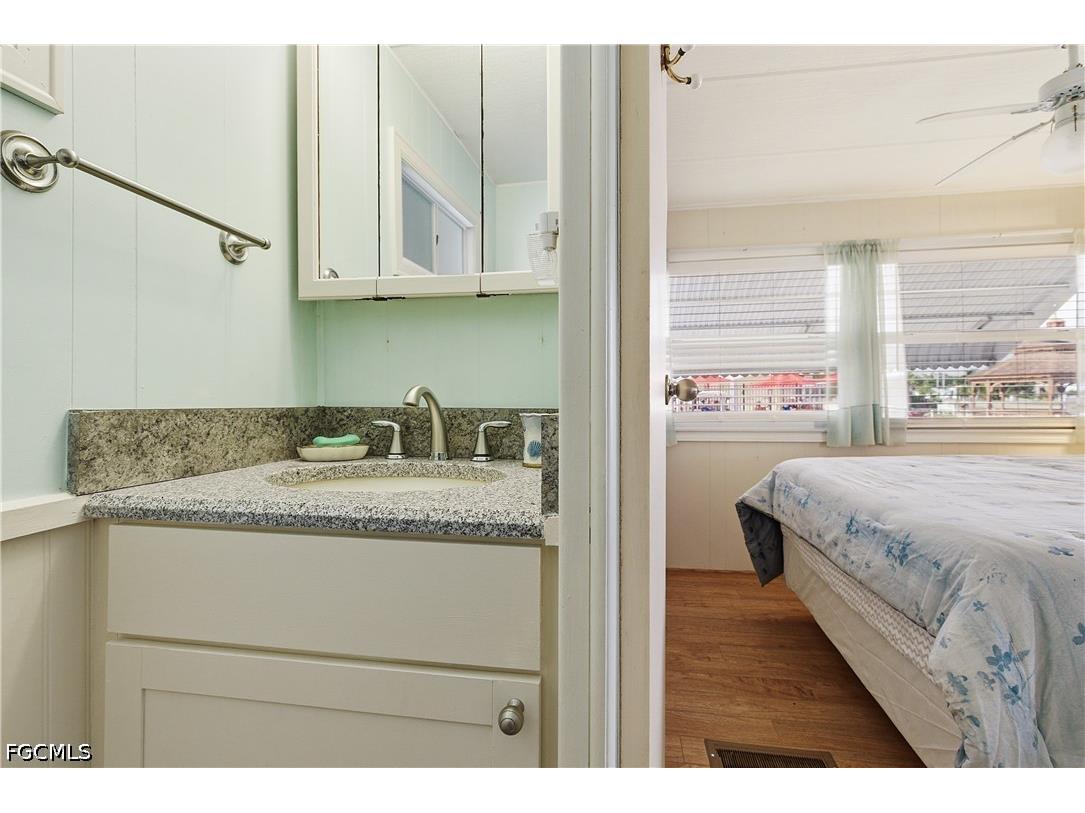 3101 Venus Lane North Fort Myers FL 33903 2026016081 image10