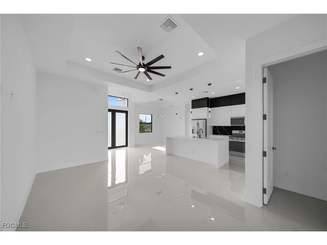 3102 Douglas Avenue S Lehigh Acres FL 33976 2025008849 image13