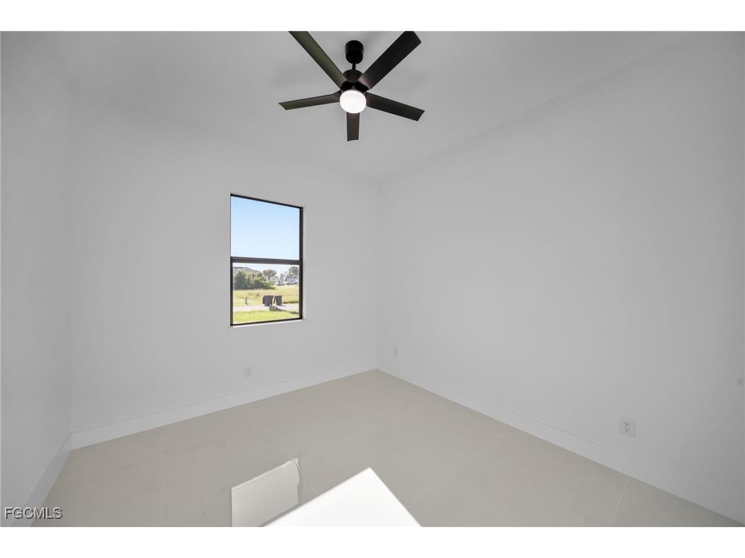 3102 Douglas Avenue S Lehigh Acres FL 33976 2025008849 image18