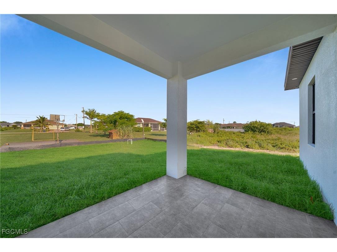 3102 Douglas Avenue S Lehigh Acres FL 33976 2025008849 image32