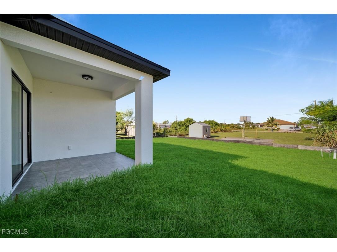 3102 Douglas Avenue S Lehigh Acres FL 33976 2025008849 image34