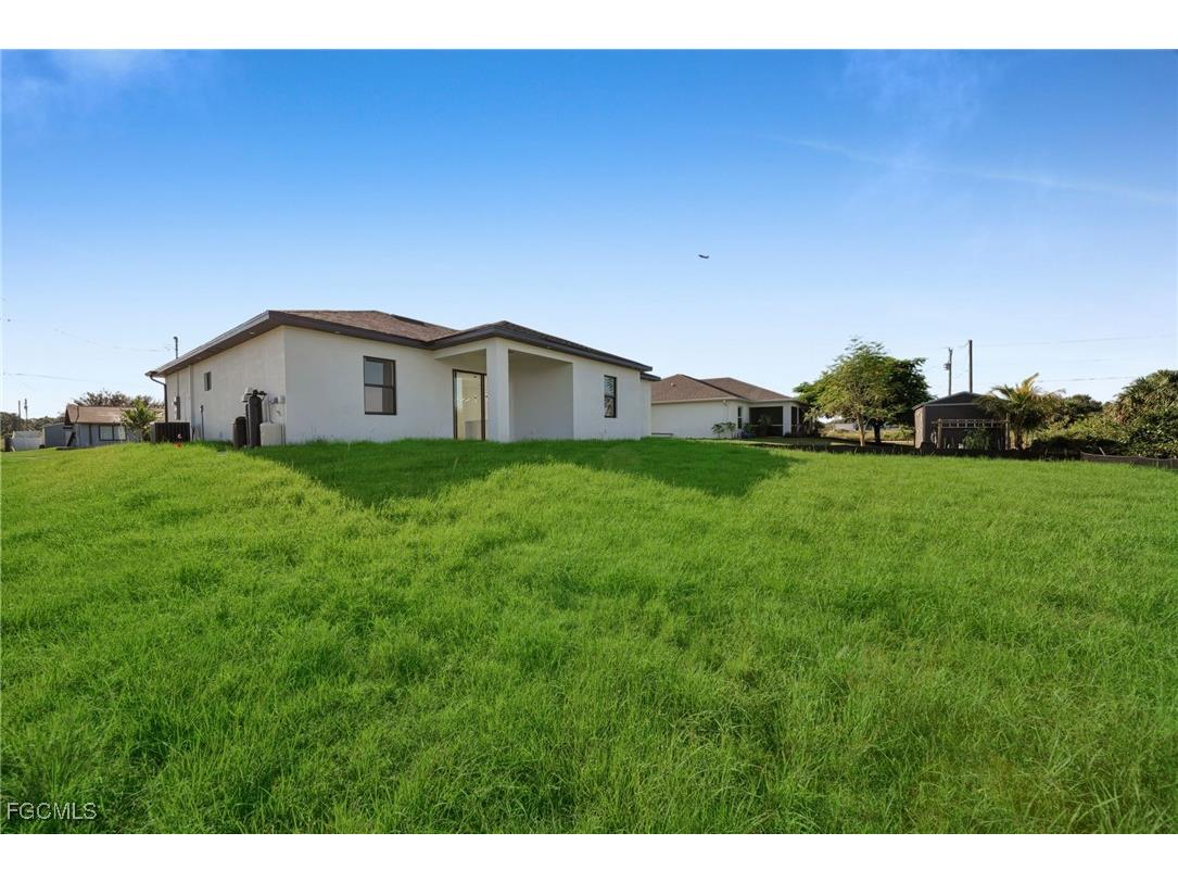 3102 Douglas Avenue S Lehigh Acres FL 33976 2025008849 image35