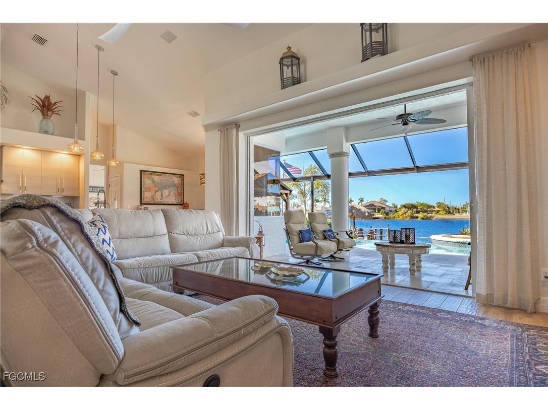 3102 NW 42nd Place Cape Coral FL 33993 2025015825 image11