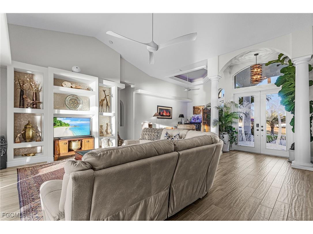 3102 NW 42nd Place Cape Coral FL 33993 2025015825 image13