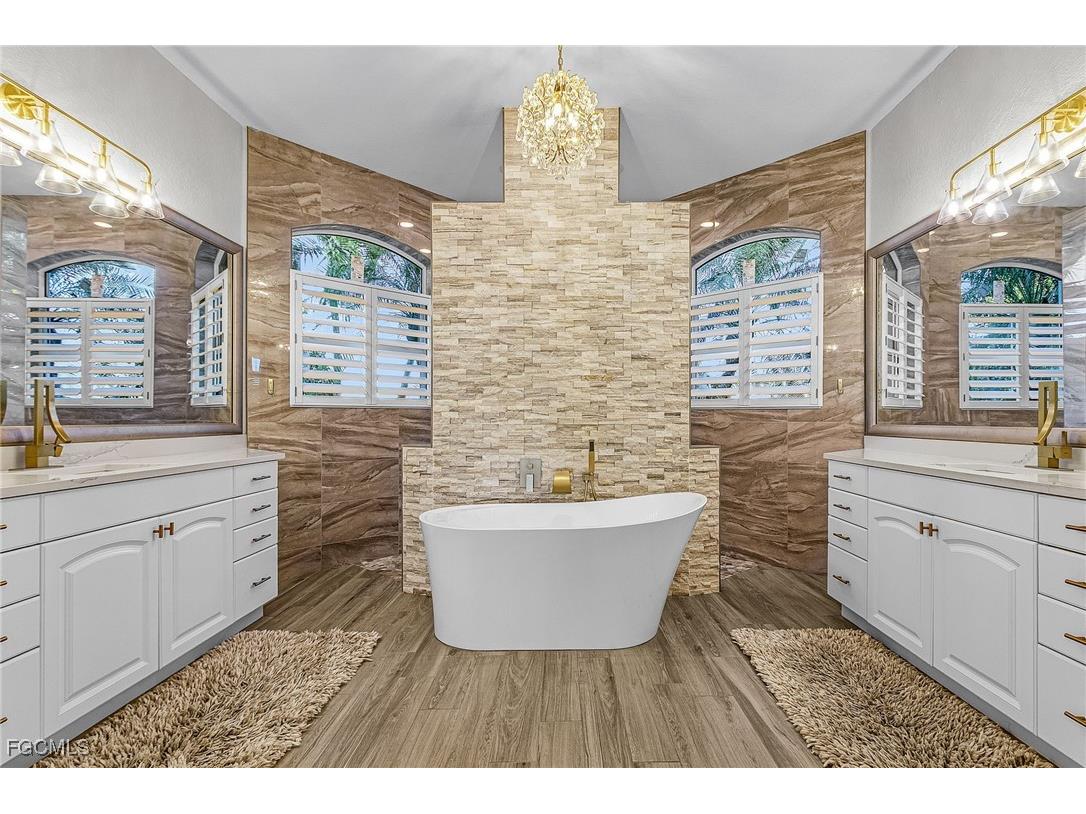 3102 NW 42nd Place Cape Coral FL 33993 2025015825 image22