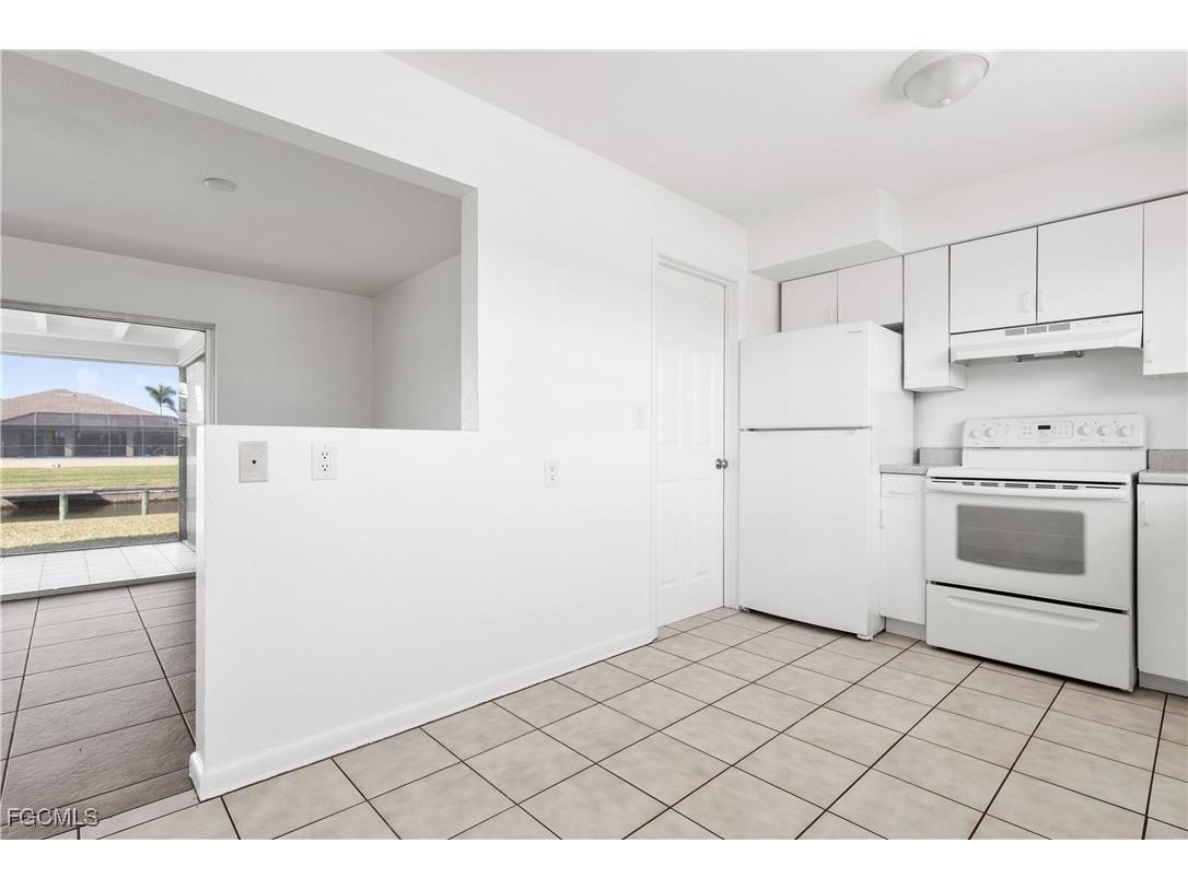 3102 SE 18th Avenue Cape Coral FL 33904 2025008954 image12