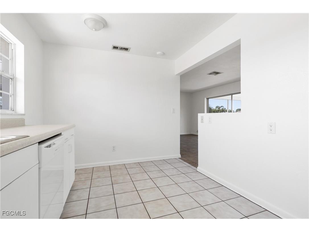 3102 SE 18th Avenue Cape Coral FL 33904 2025008954 image13