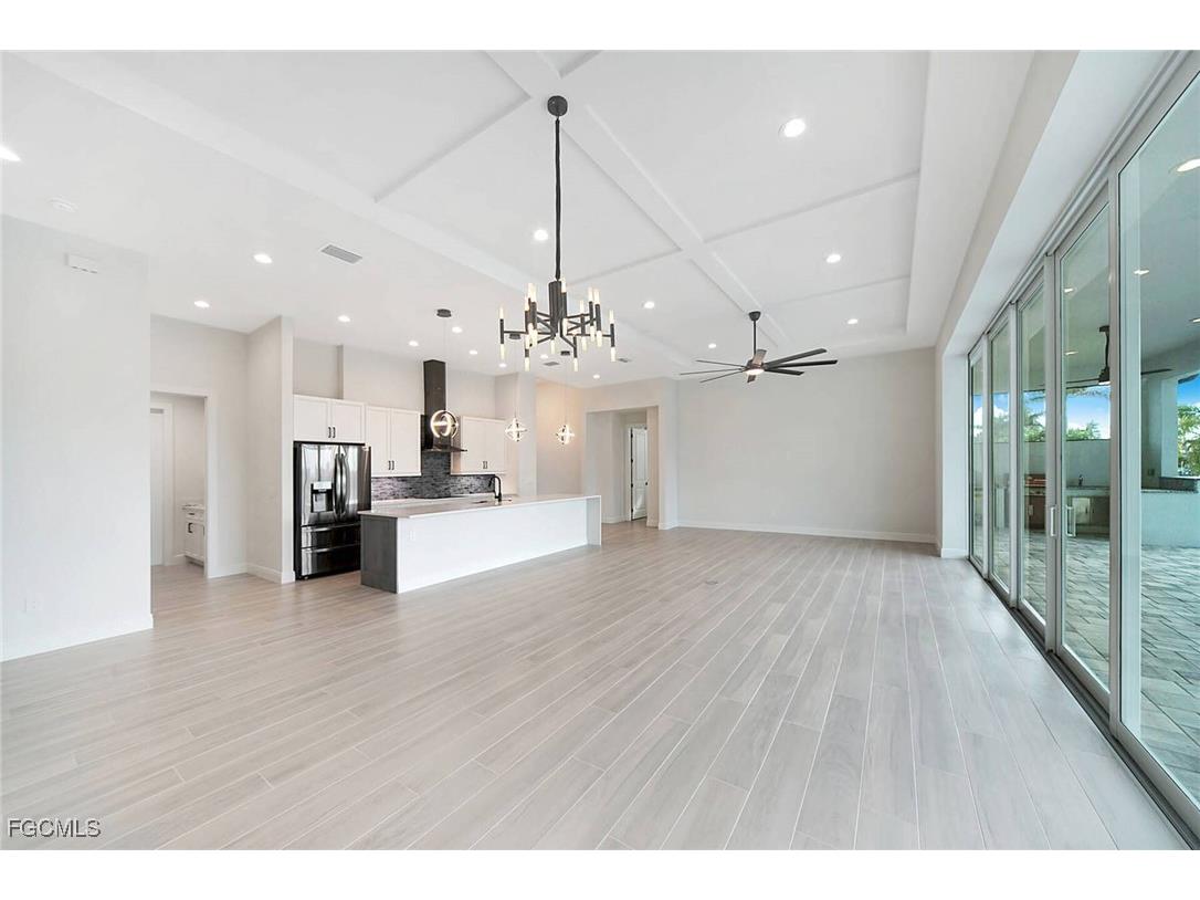 3102 SE 18th Place Cape Coral FL 33904 2025019770 image16