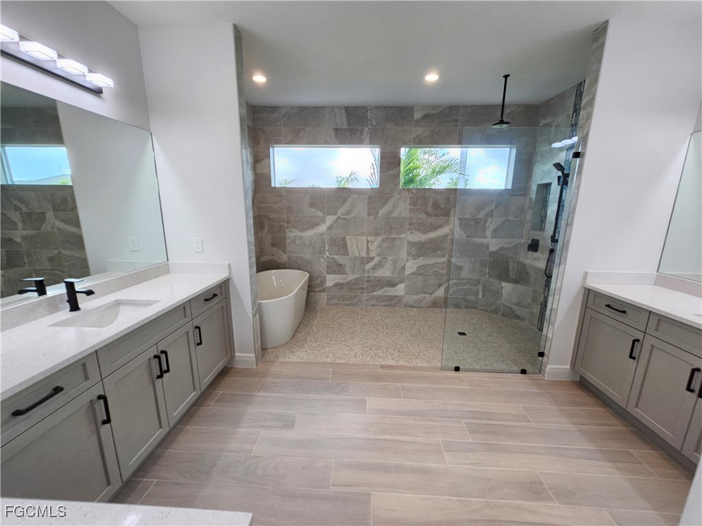 3102 SE 18th Place Cape Coral FL 33904 2025019770 image20