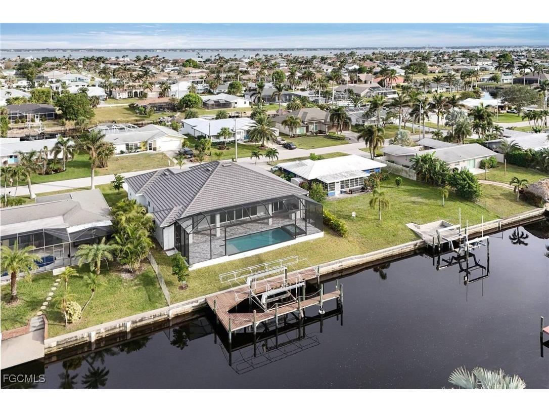 3102 SE 18th Place Cape Coral FL 33904 2025019770 image44