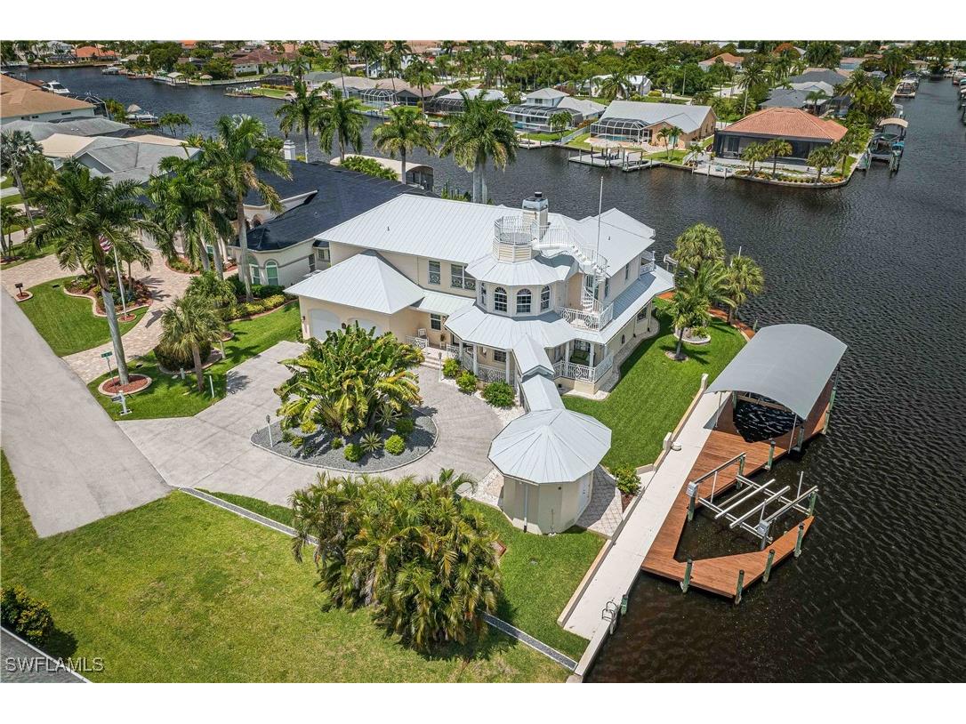 3102 SE 22nd Avenue Cape Coral FL 33904 225025942 image1