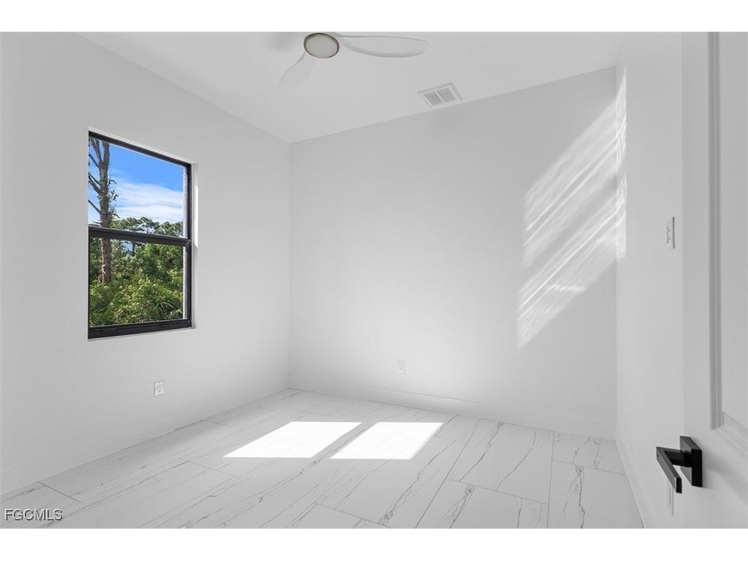 3102 Wanda Avenue S Lehigh Acres FL 33976 2025009692 image14