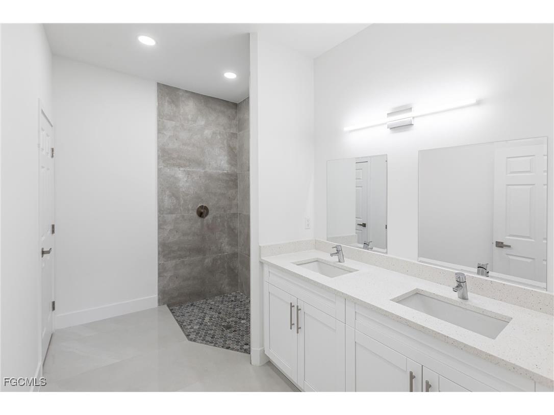 3103 E 18th Street Lehigh Acres FL 33972 2025019456 image17