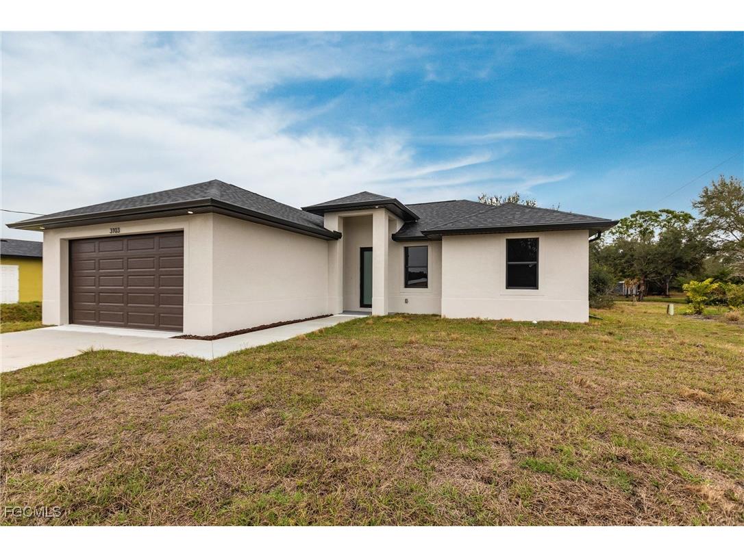 3103 E 18th Street Lehigh Acres FL 33972 2025019456 image2