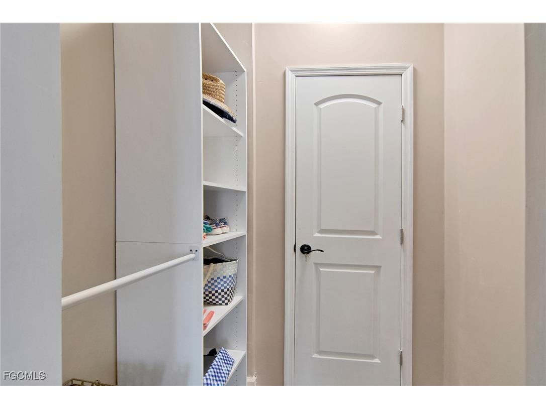 3103 Harpoon Lane Saint James City FL 33956 2025008575 image12