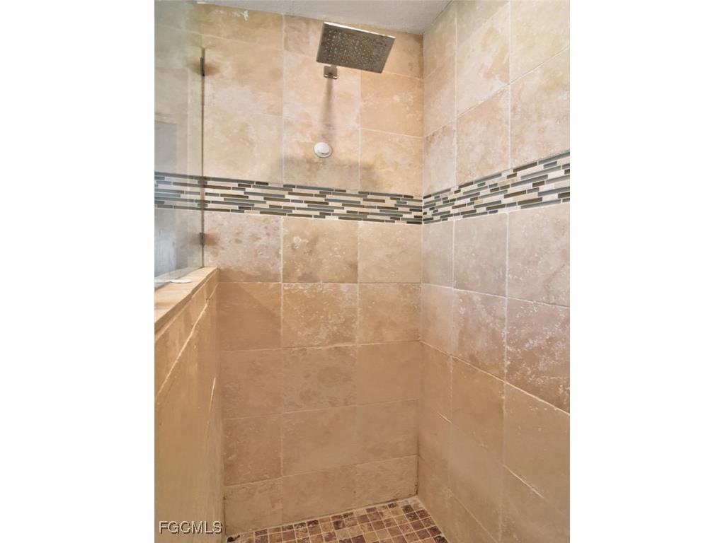 3103 Harpoon Lane Saint James City FL 33956 2025008575 image13