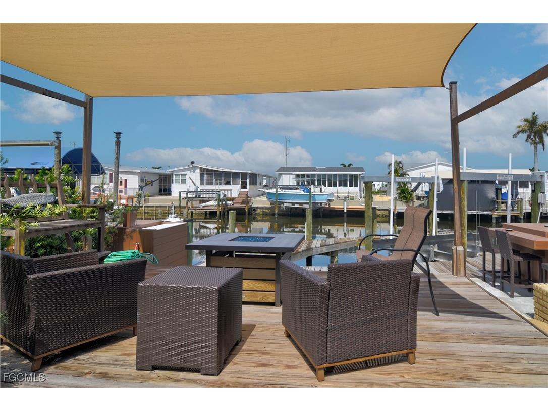 3103 Harpoon Lane Saint James City FL 33956 2025008575 image17