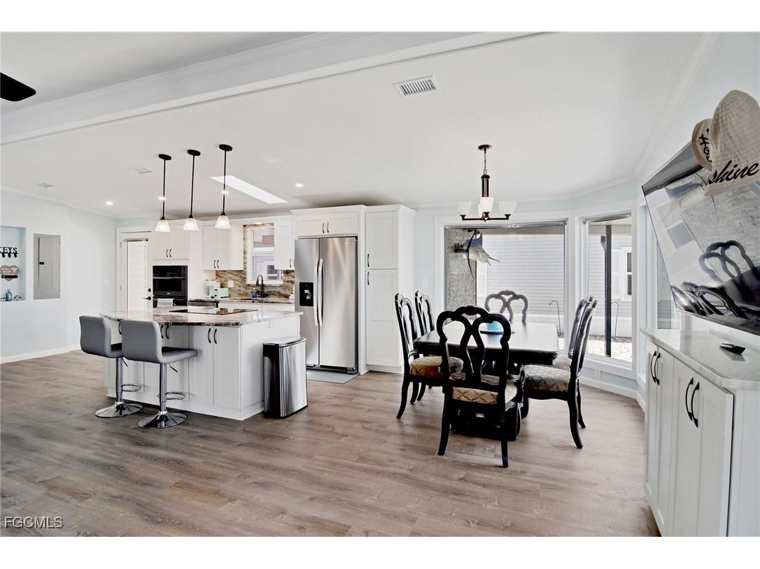 3103 Harpoon Lane Saint James City FL 33956 2025008575 image24