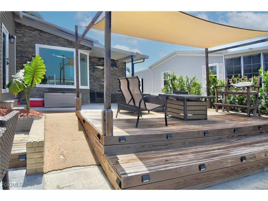 3103 Harpoon Lane Saint James City FL 33956 2025008575 image35