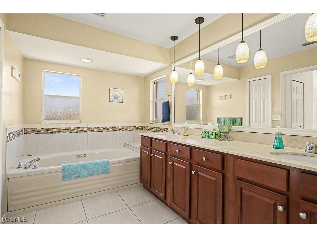3104 SE 6th Avenue Cape Coral FL 33904 2026010968 image14