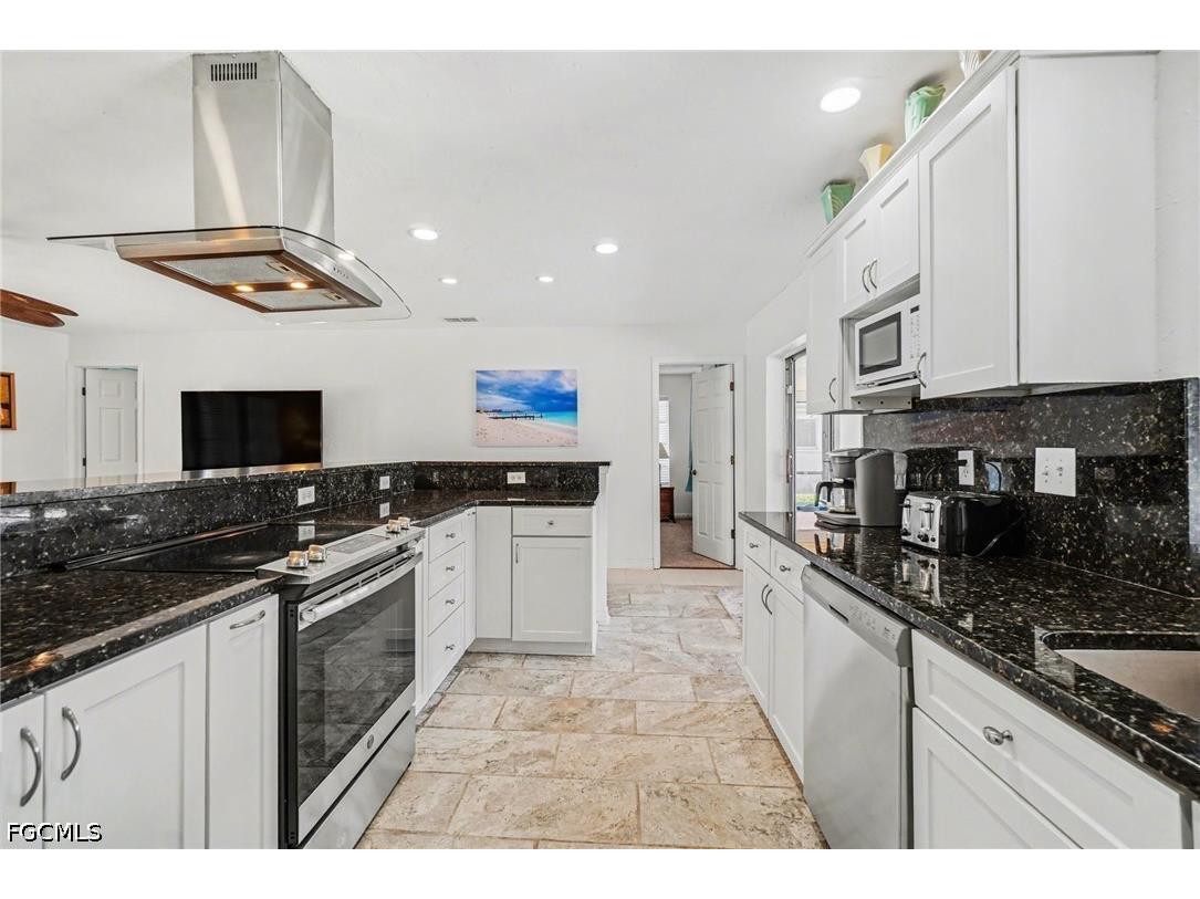 3104 SE 6th Avenue Cape Coral FL 33904 2026010968 image3