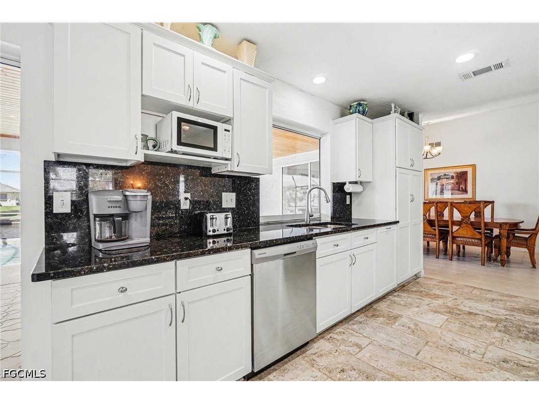 3104 SE 6th Avenue Cape Coral FL 33904 2026010968 image5