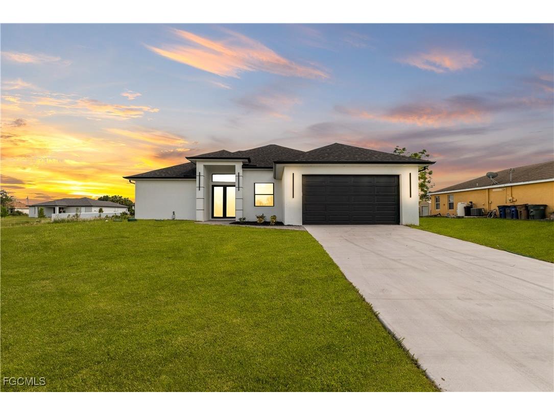 3105 63rd Street W Lehigh Acres FL 33971 2025005933 image1