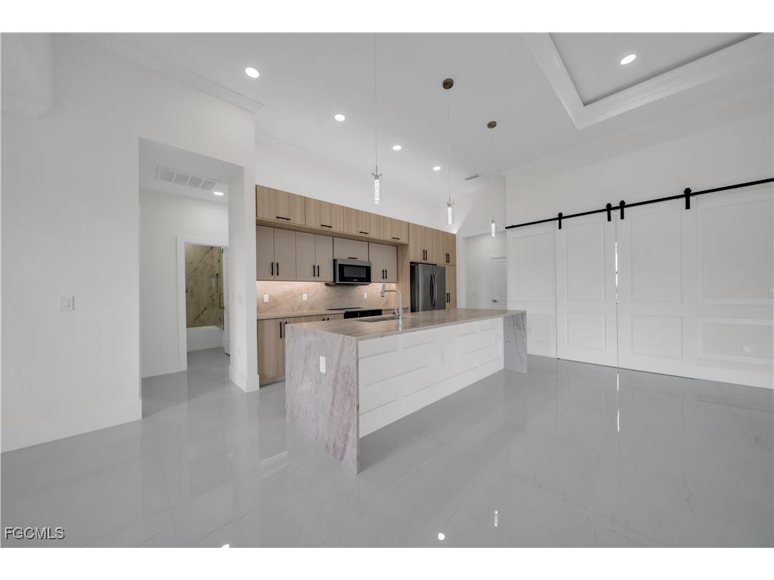 3105 63rd Street W Lehigh Acres FL 33971 2025005933 image5