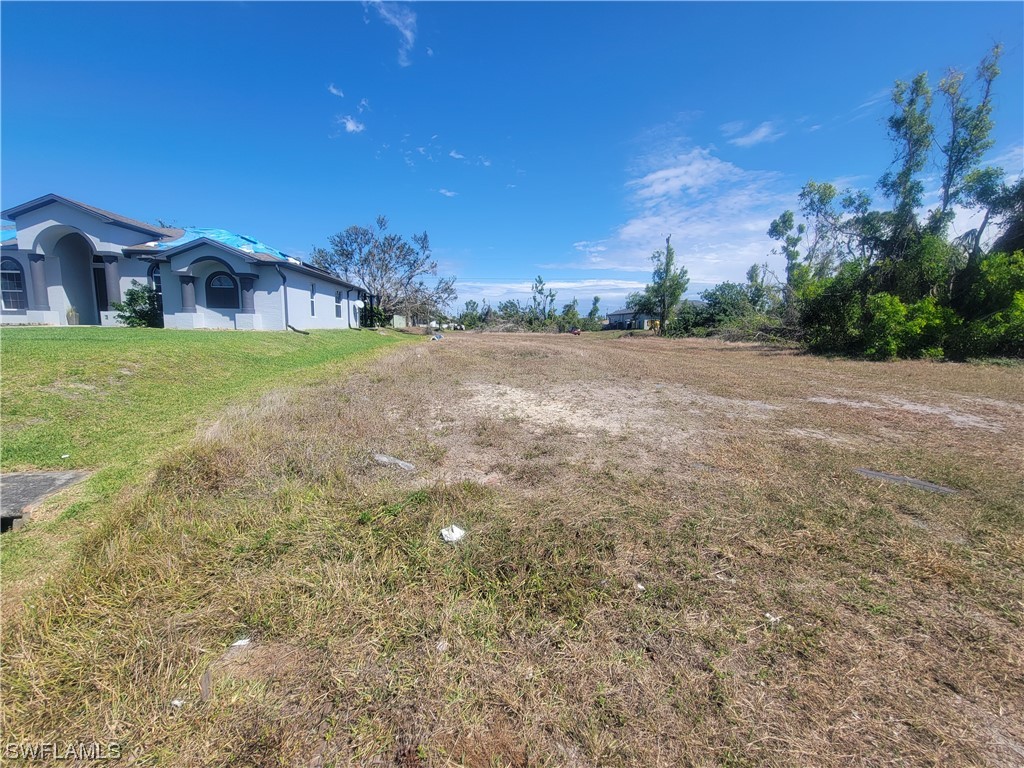 3105 NE 6th Place Cape Coral FL 33909 223016944 image1