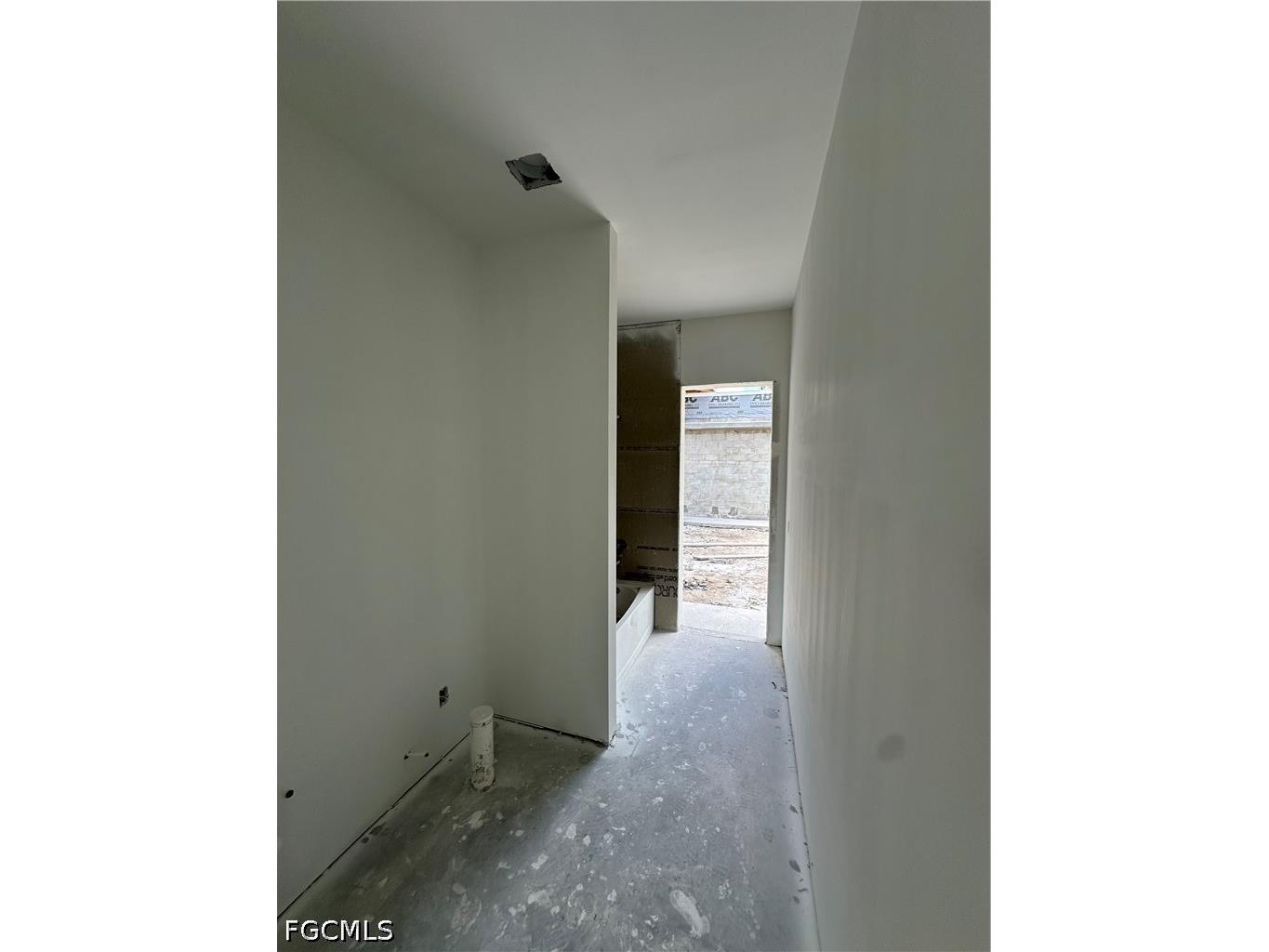 3105 NW 17th Lane Cape Coral FL 33993 2026001647 image27