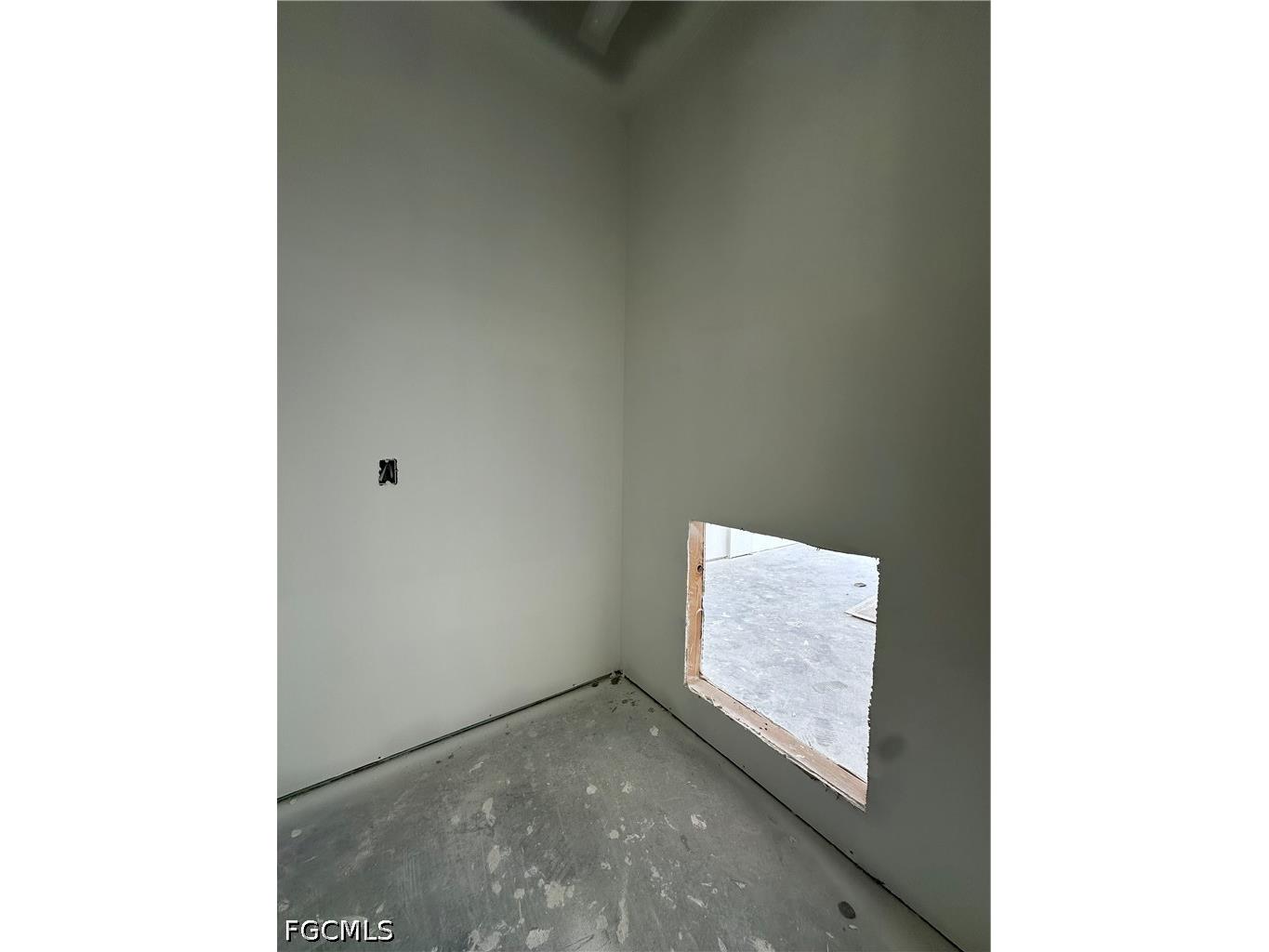 3105 NW 17th Lane Cape Coral FL 33993 2026001647 image35