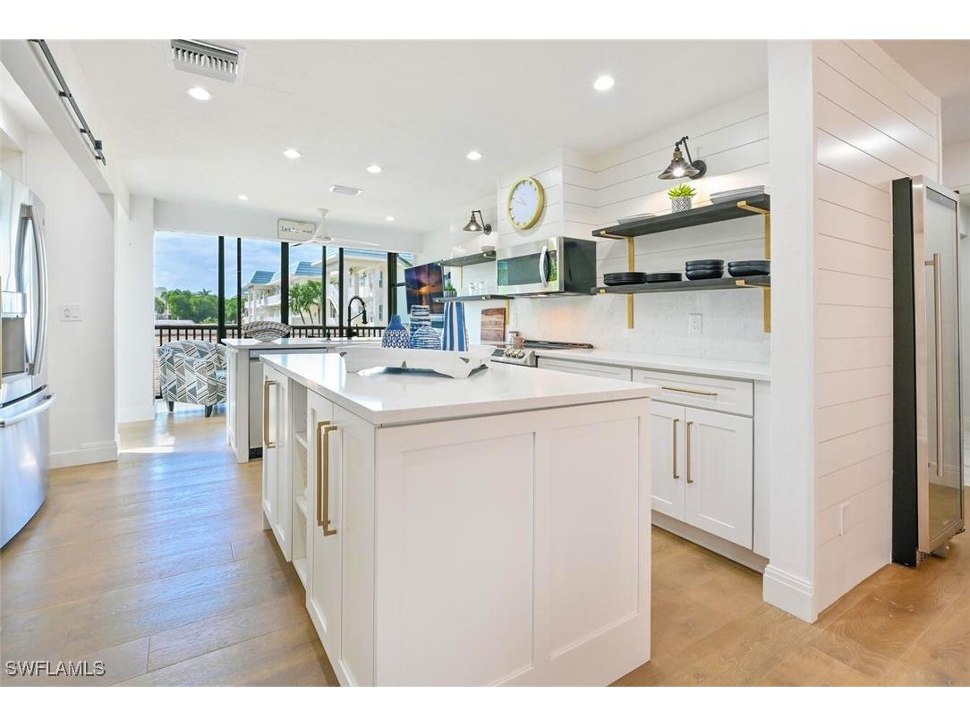 3105 Riviera Drive #A-201 Naples FL 34103 225068979 image14