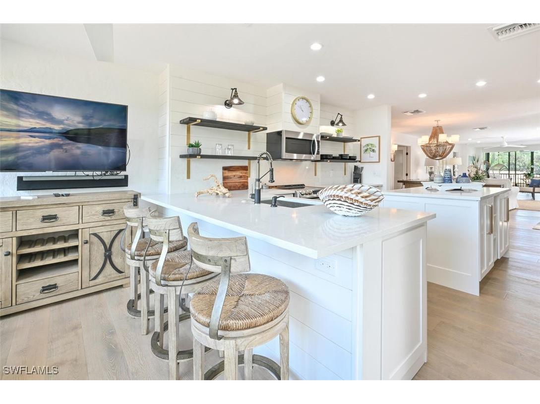 3105 Riviera Drive #A-201 Naples FL 34103 225068979 image16