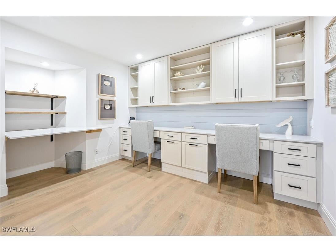 3105 Riviera Drive #A-201 Naples FL 34103 225068979 image20