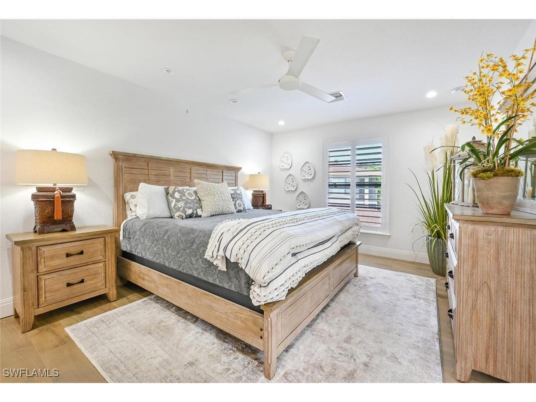 3105 Riviera Drive #A-201 Naples FL 34103 225068979 image21