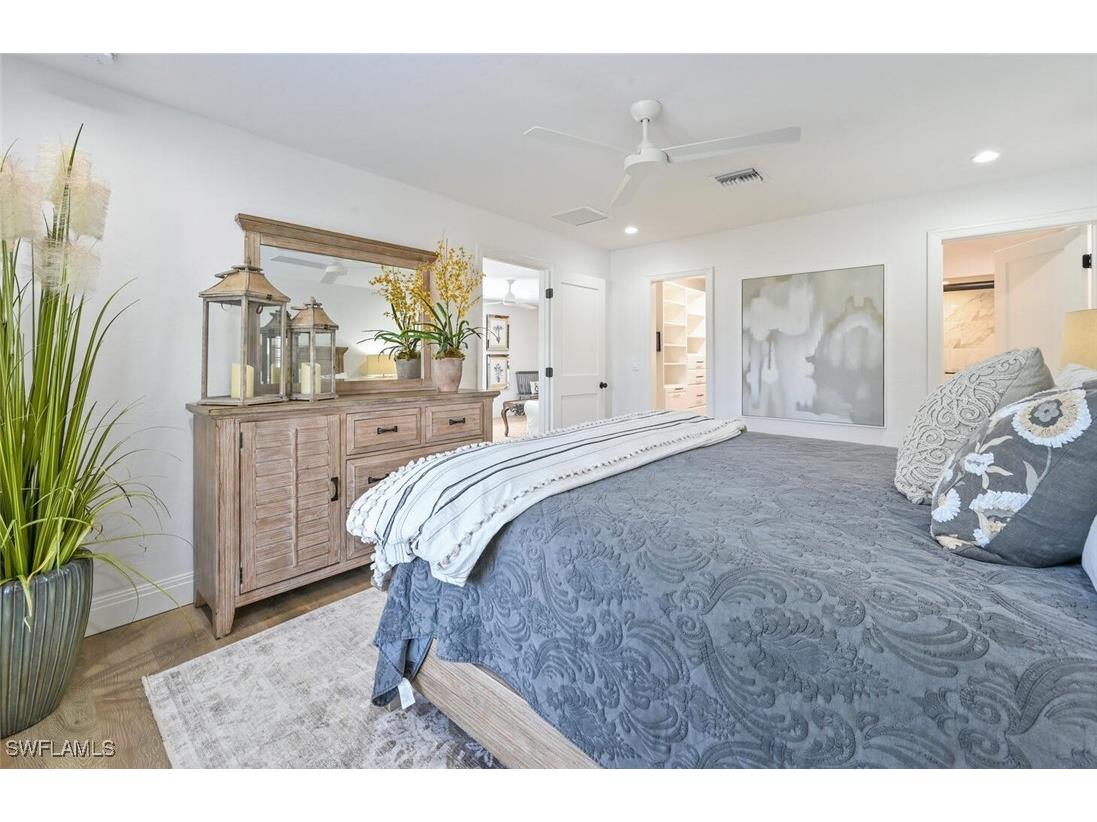 3105 Riviera Drive #A-201 Naples FL 34103 225068979 image22