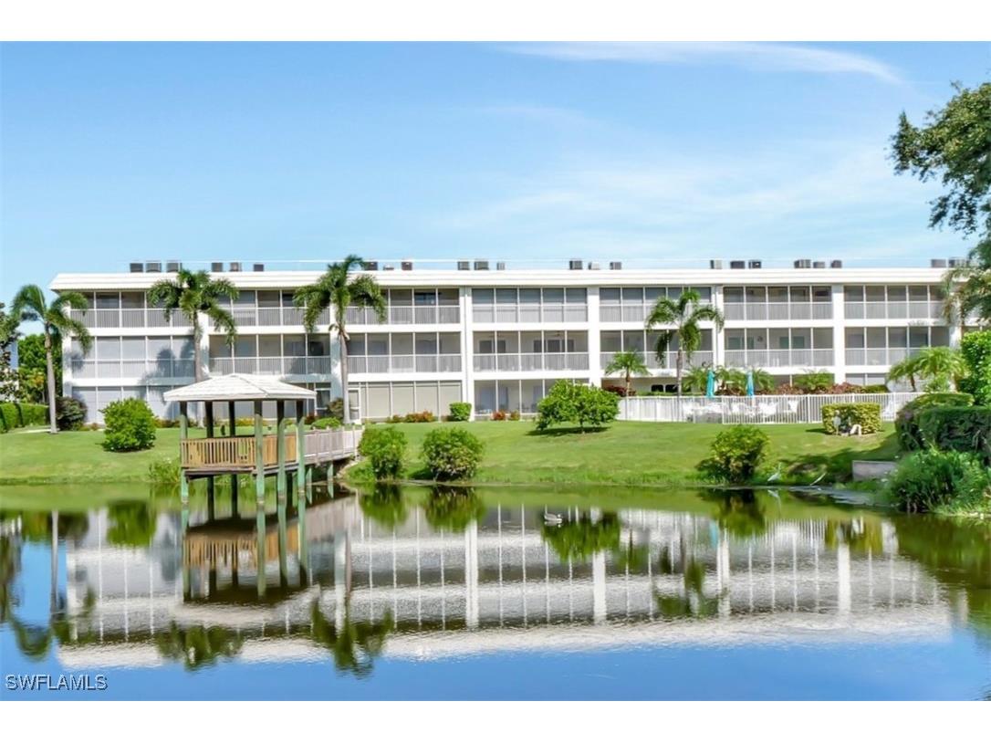 3105 Riviera Drive #A-201 Naples FL 34103 225068979 image30