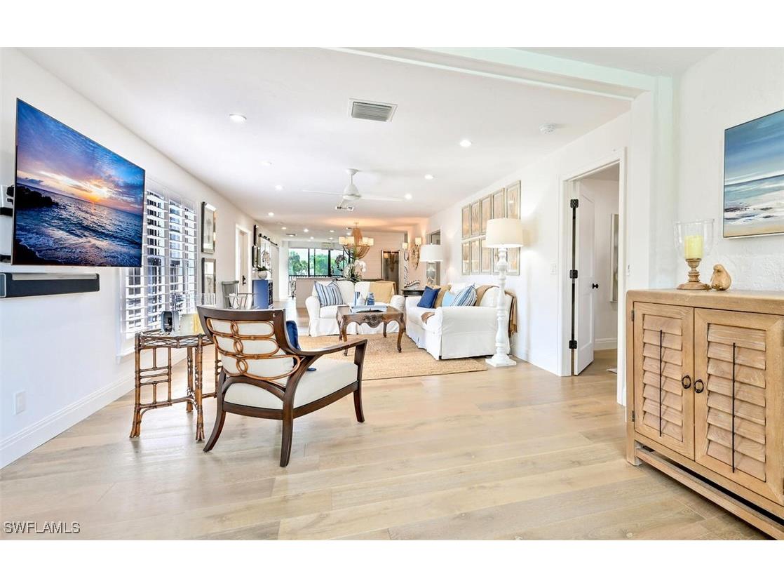 3105 Riviera Drive #A-201 Naples FL 34103 225068979 image6