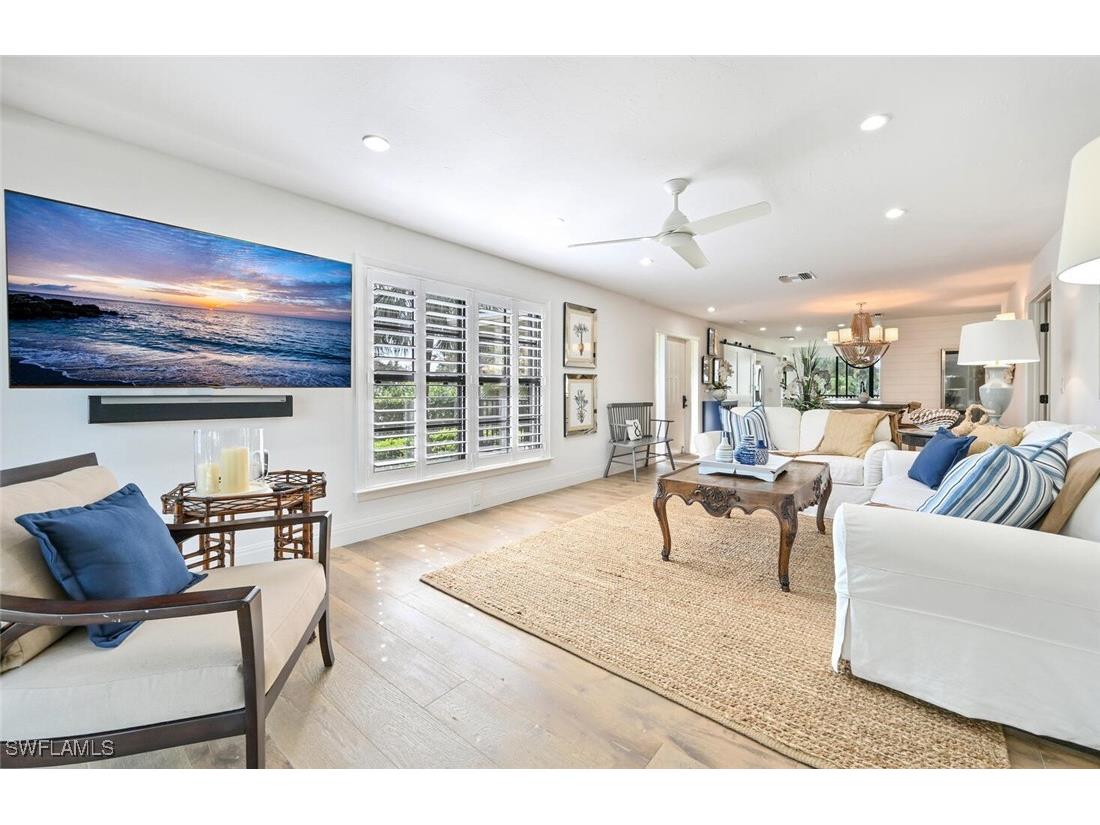 3105 Riviera Drive #A-201 Naples FL 34103 225068979 image7